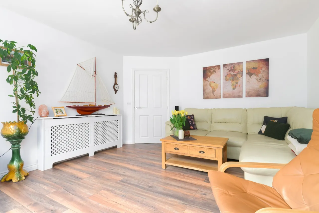 Kingfisher Place, Dunfermline, KY11 8JN, photo 3