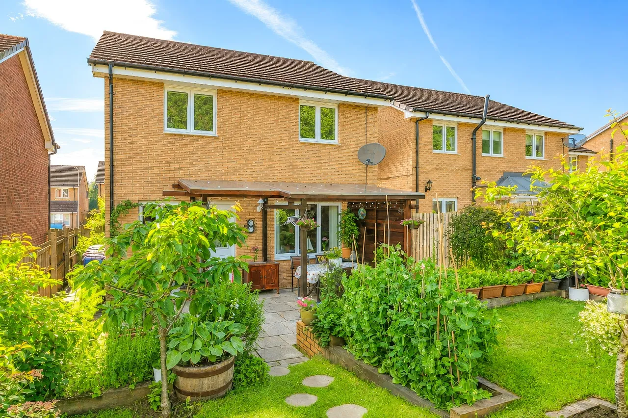 Kingfisher Place, Dunfermline, KY11 8JN, photo 21