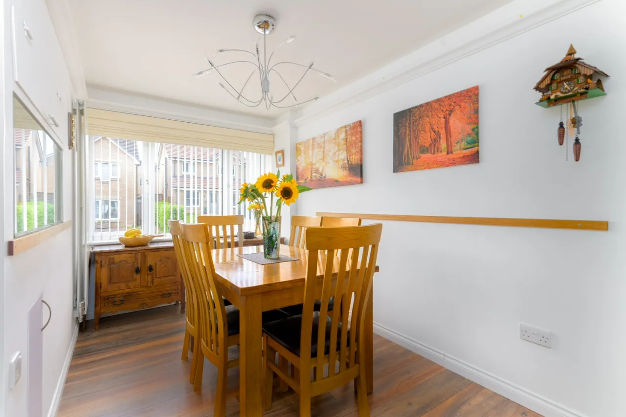 Kingfisher Place, Dunfermline, KY11 8JN, photo 4