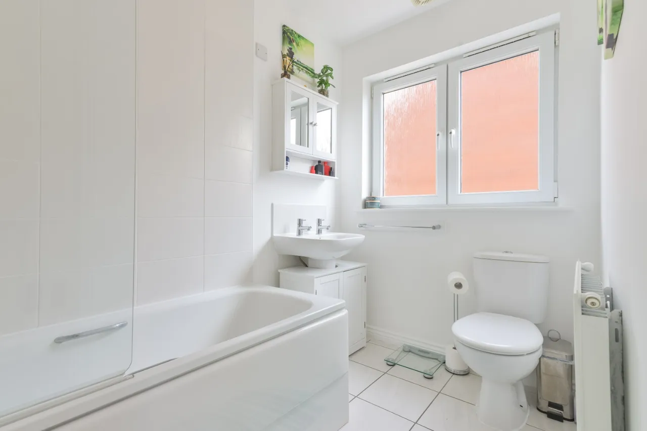 Kingfisher Place, Dunfermline, KY11 8JN, photo 17