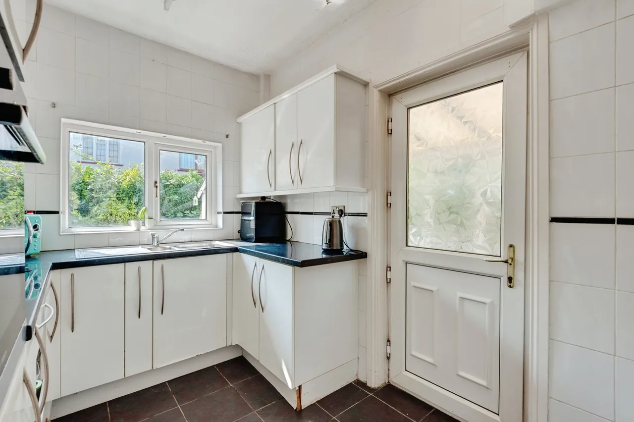 Herondale Road, Liverpool, L18, photo 6