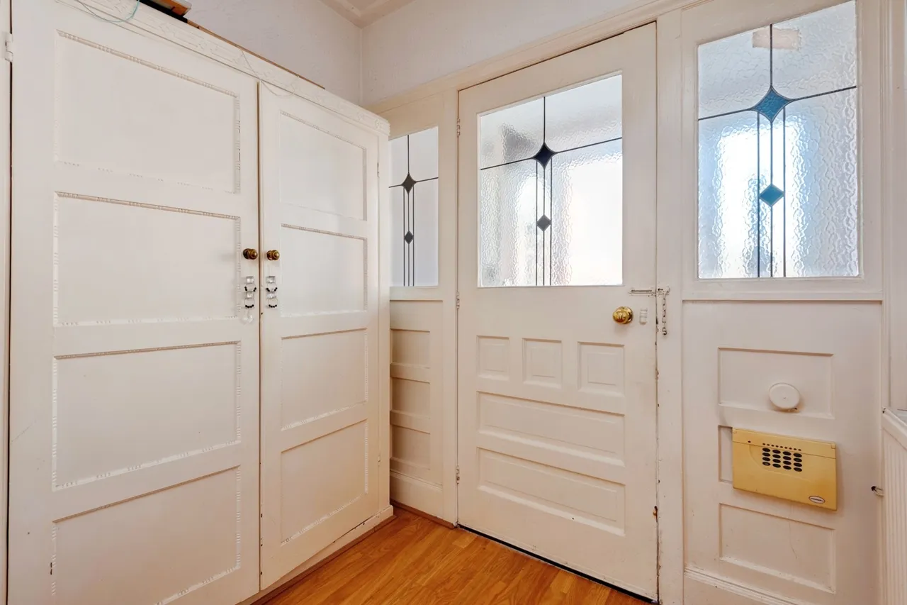 Herondale Road, Liverpool, L18, photo 3