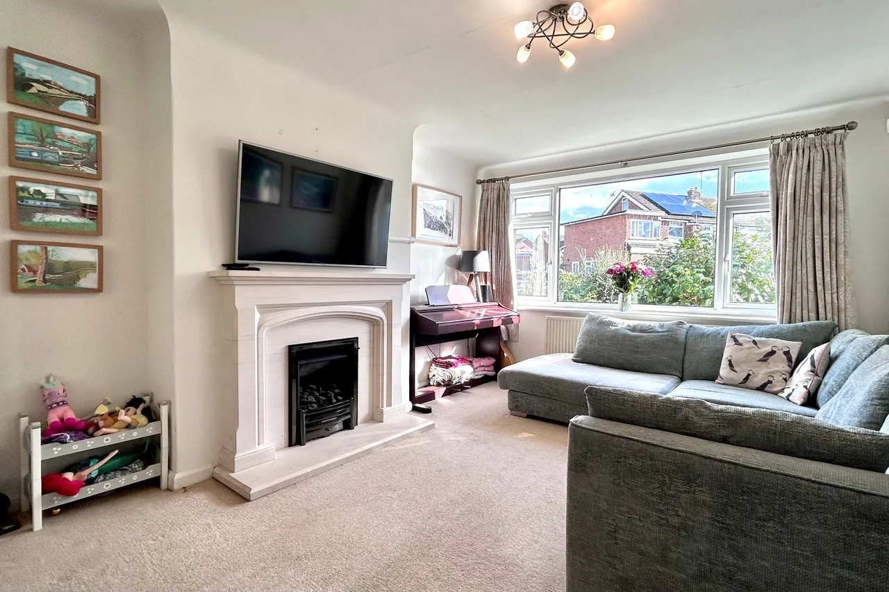 Sudbury Drive, Cheadle, photo 5