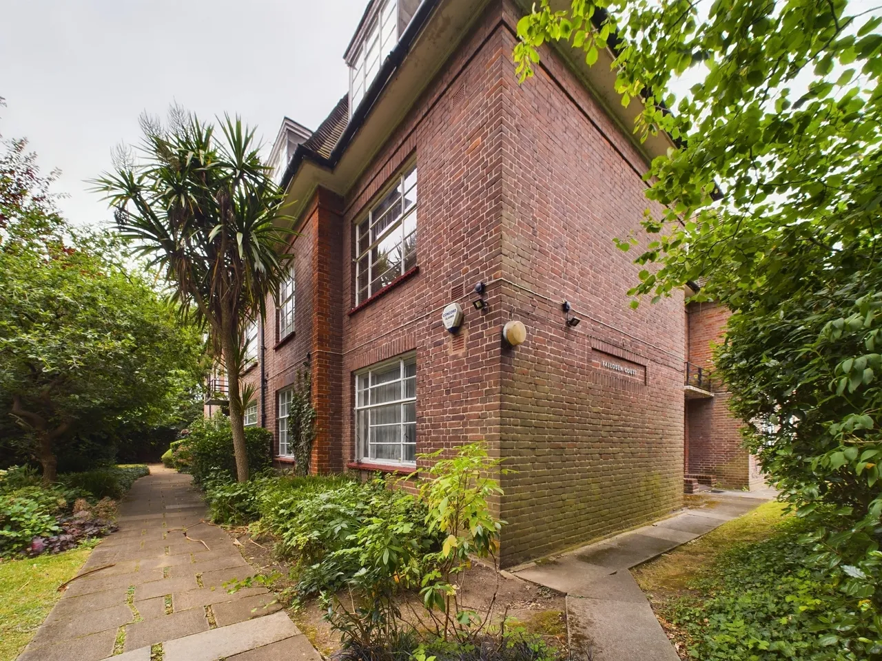 Brookland Rise, London, NW11, photo 2