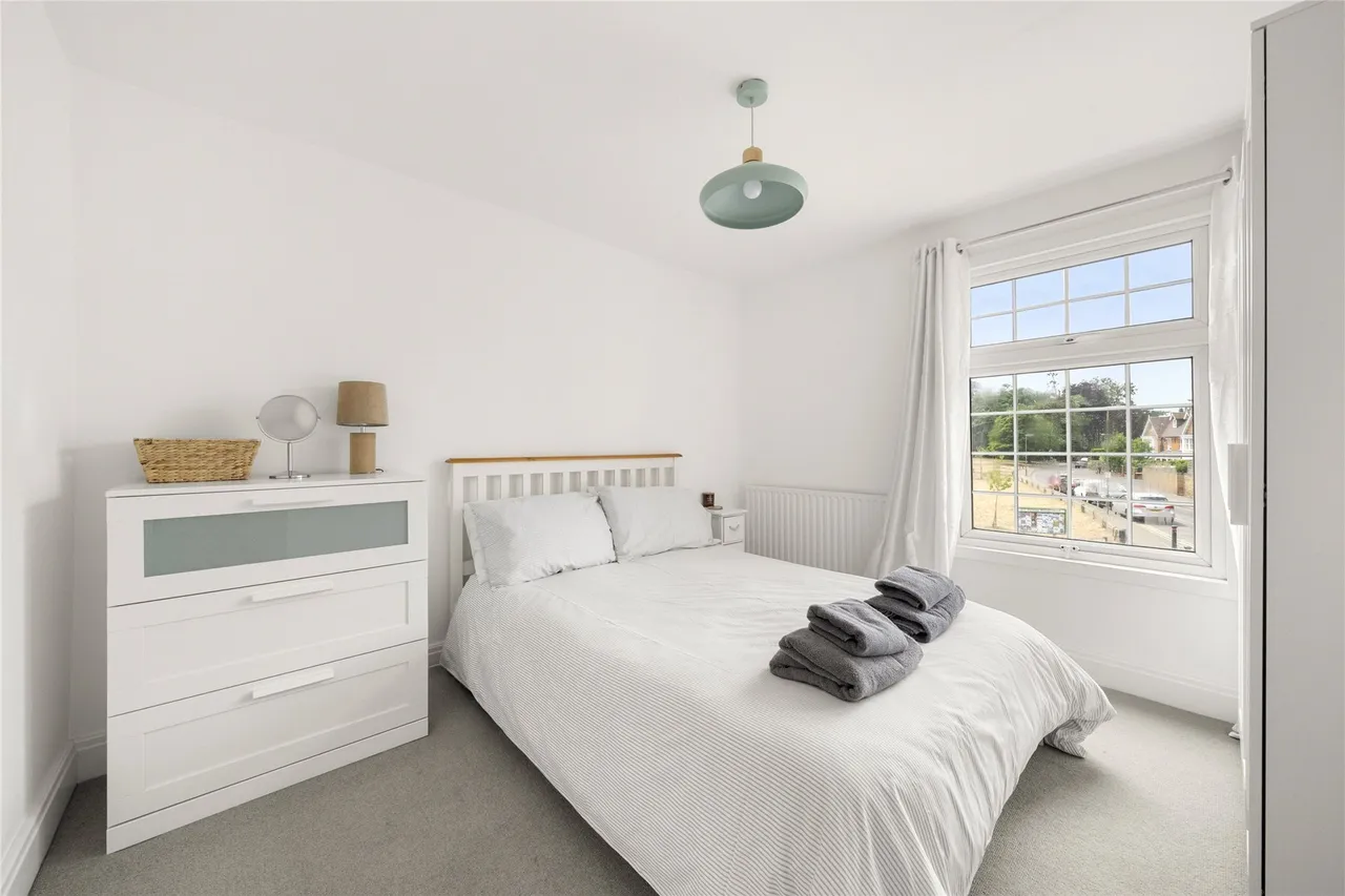 Heath Road, Weybridge, Surrey, KT13, photo 6