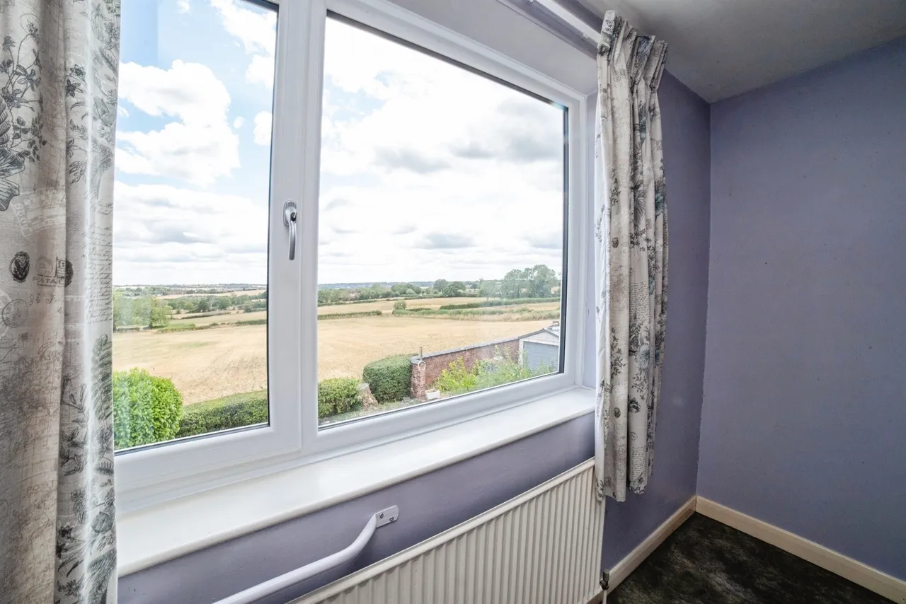 High Street, Stonebroom, DE55, photo 13