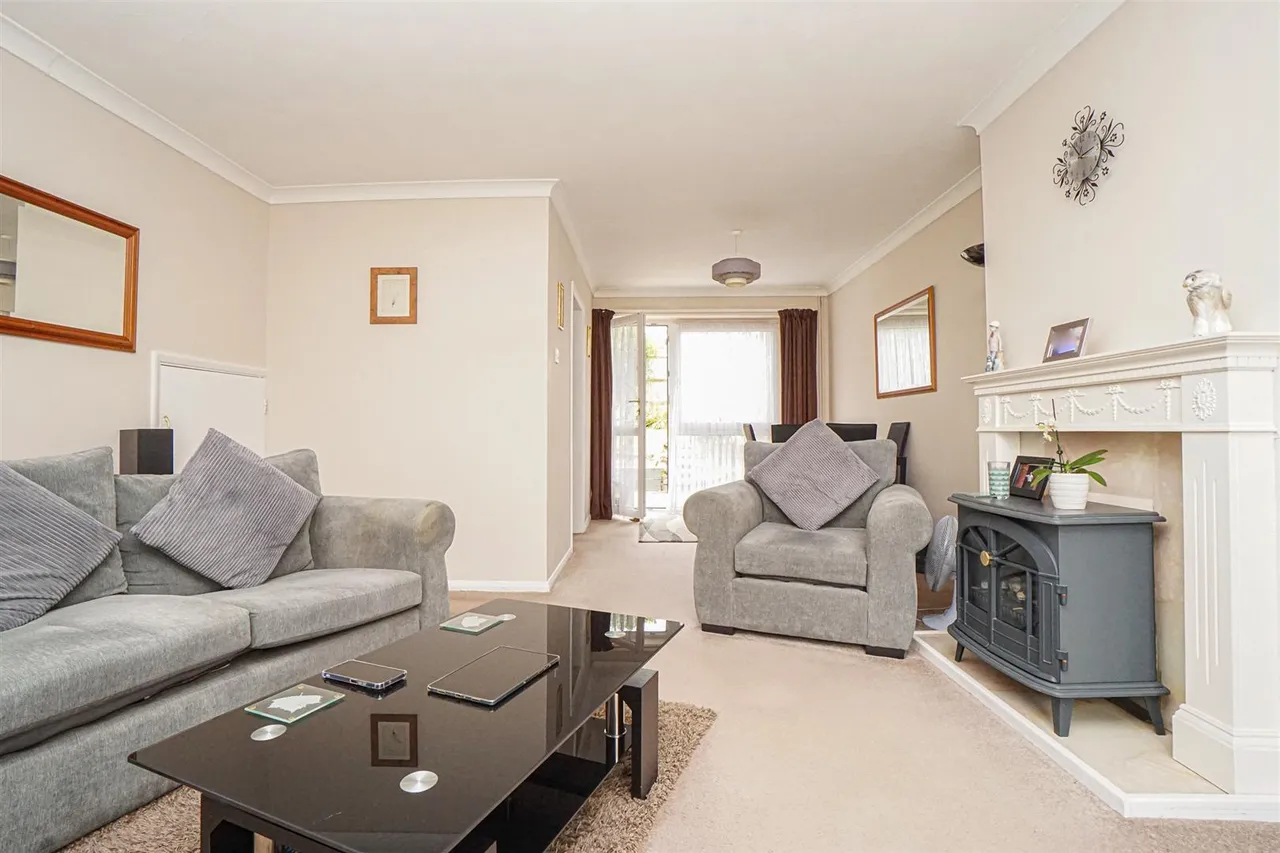 Freshwater Avenue, Hastings, photo 13