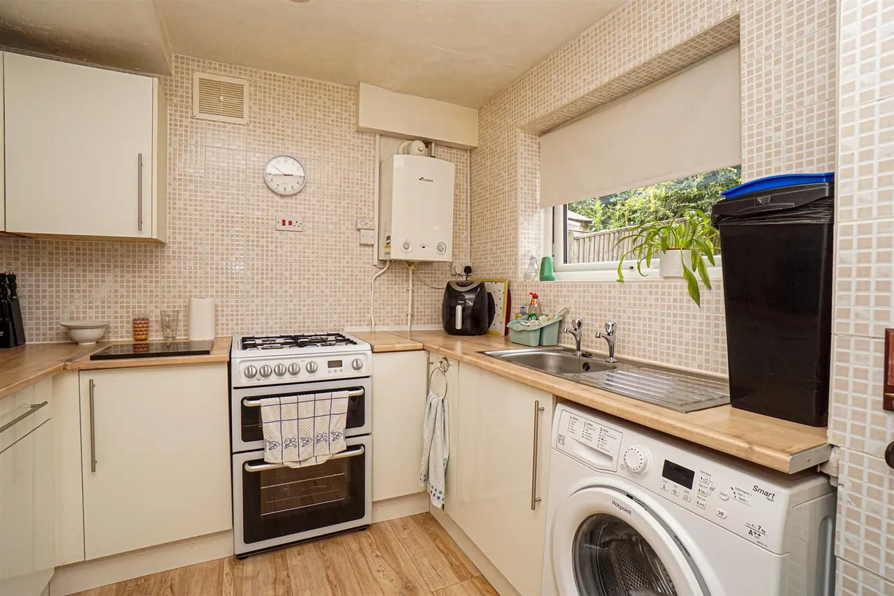 Freshwater Avenue, Hastings, photo 14