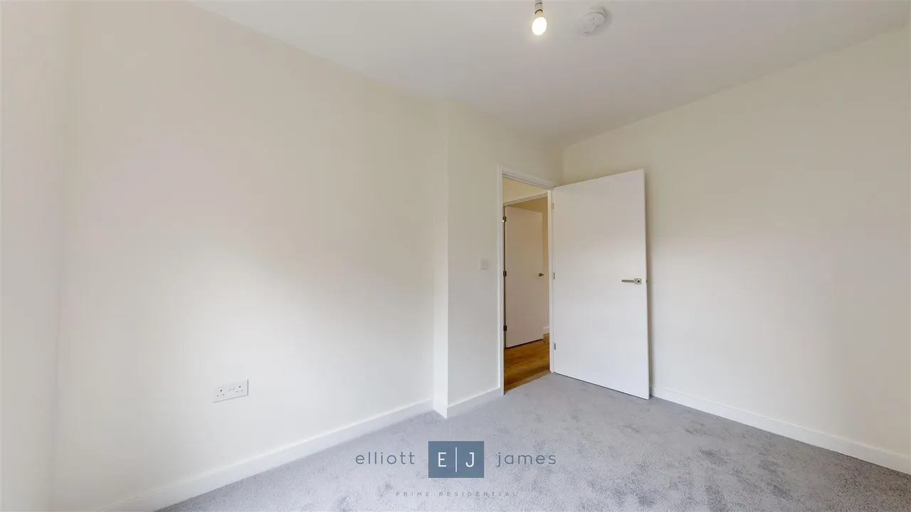 Epping Gate, Borders Lane, Loughton, photo 9