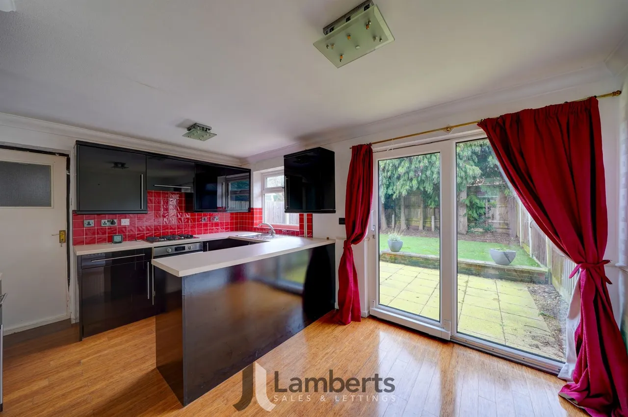 26 Salford Close, Redditch, photo 2