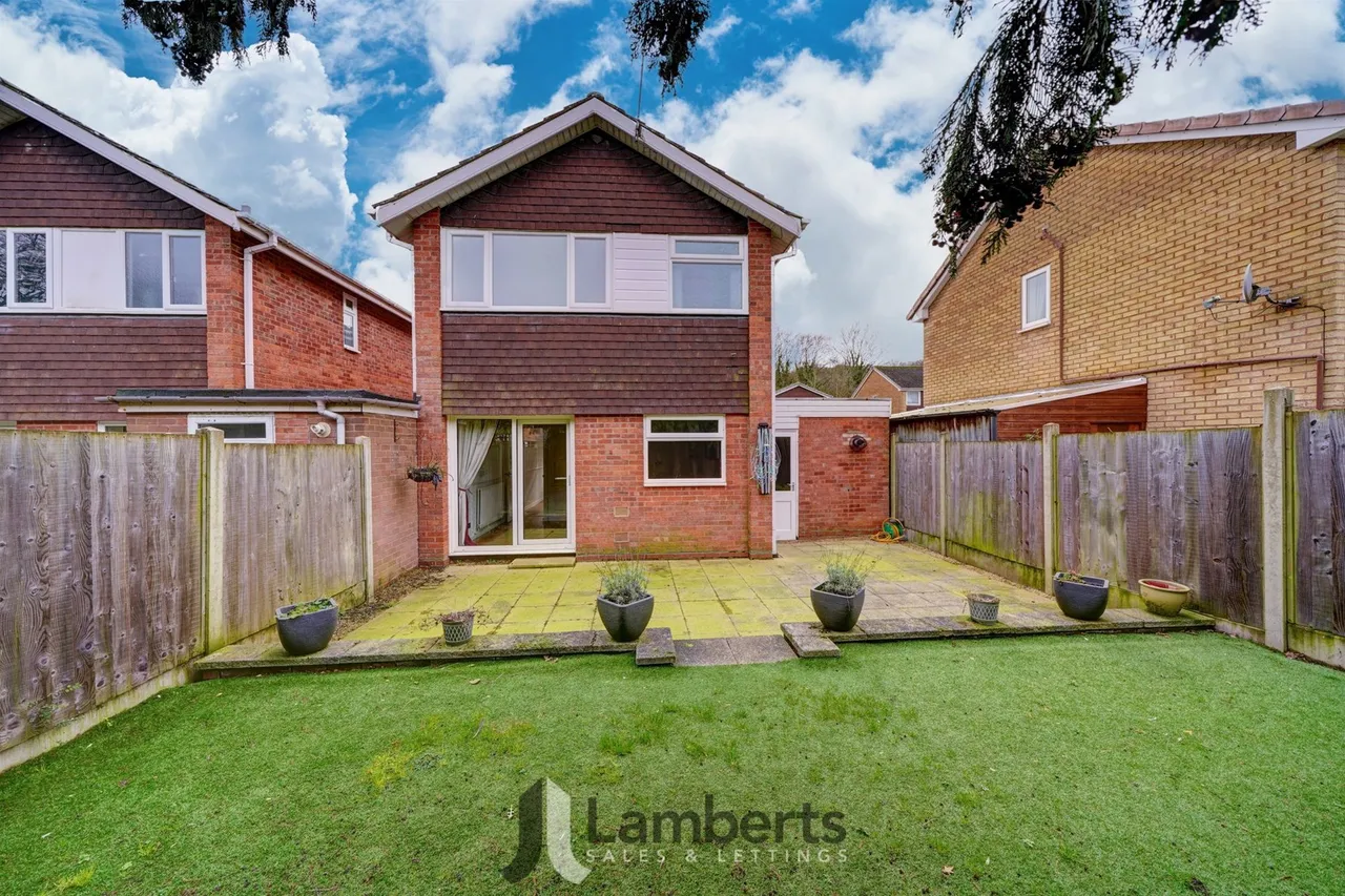 26 Salford Close, Redditch, photo 14
