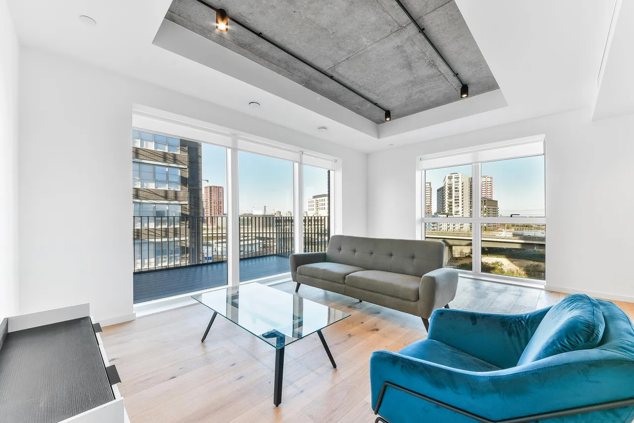 2 bed flat to rent, Dulke House, London City Island, E14