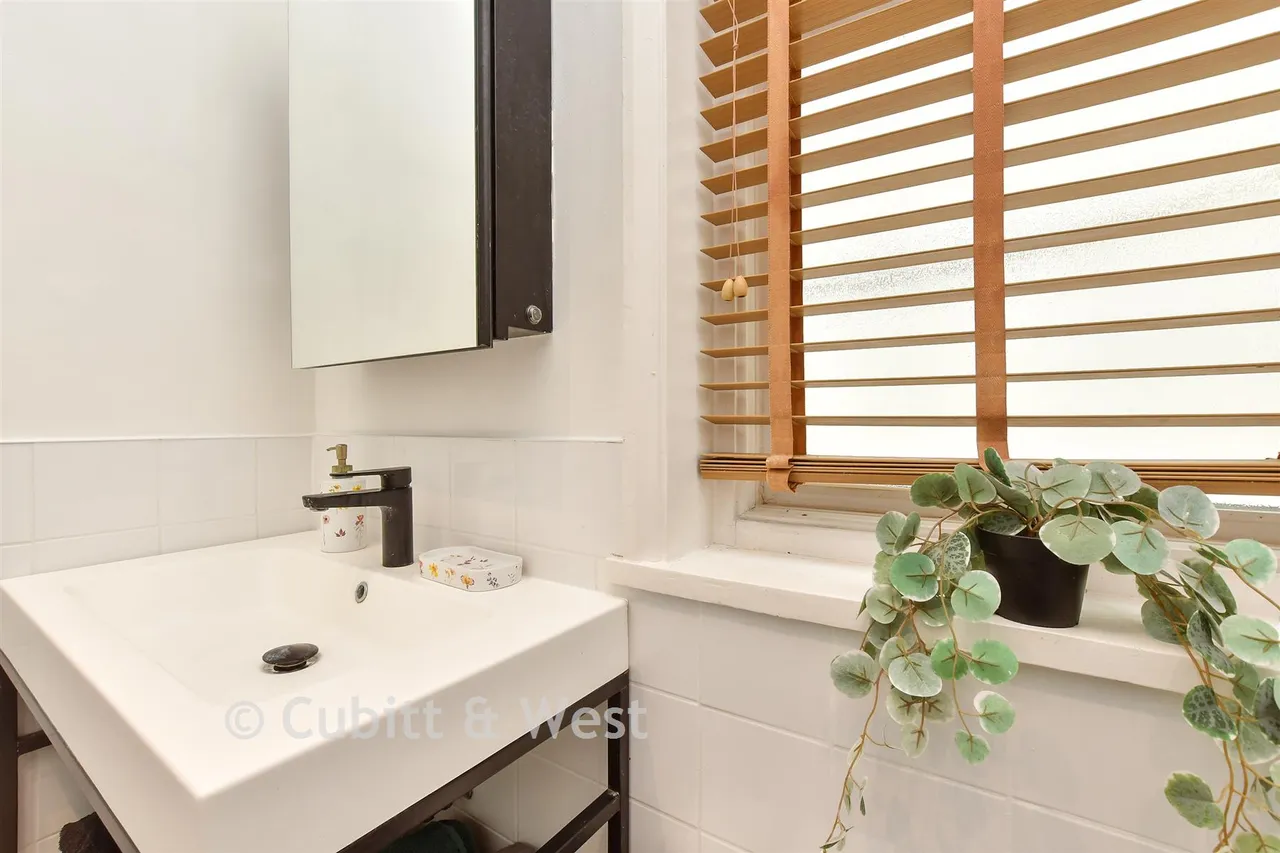 Egmont Road, Sutton, SM2, photo 16