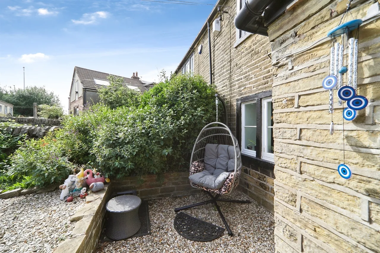 Cliffe View, Allerton, BD15, photo 8