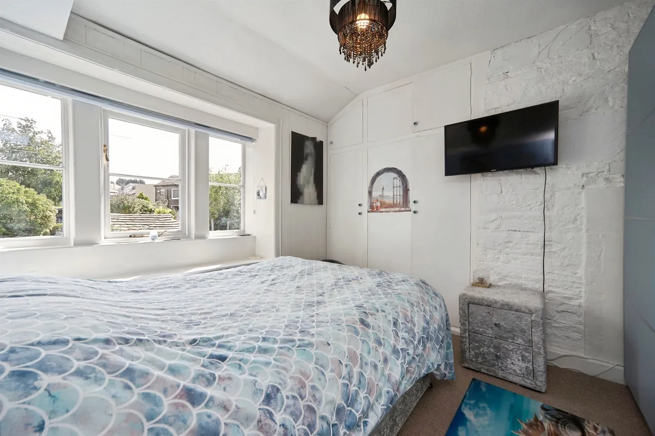 Cliffe View, Allerton, BD15, photo 5