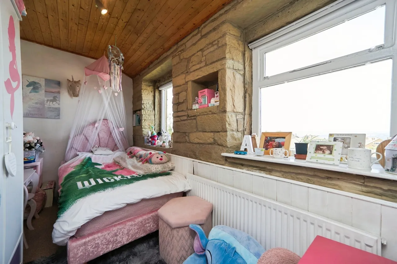 Cliffe View, Allerton, BD15, photo 7