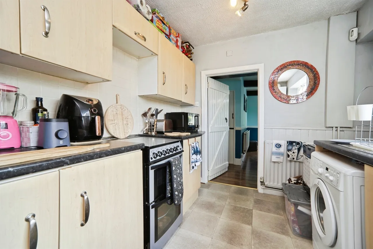 Cliffe View, Allerton, BD15, photo 4