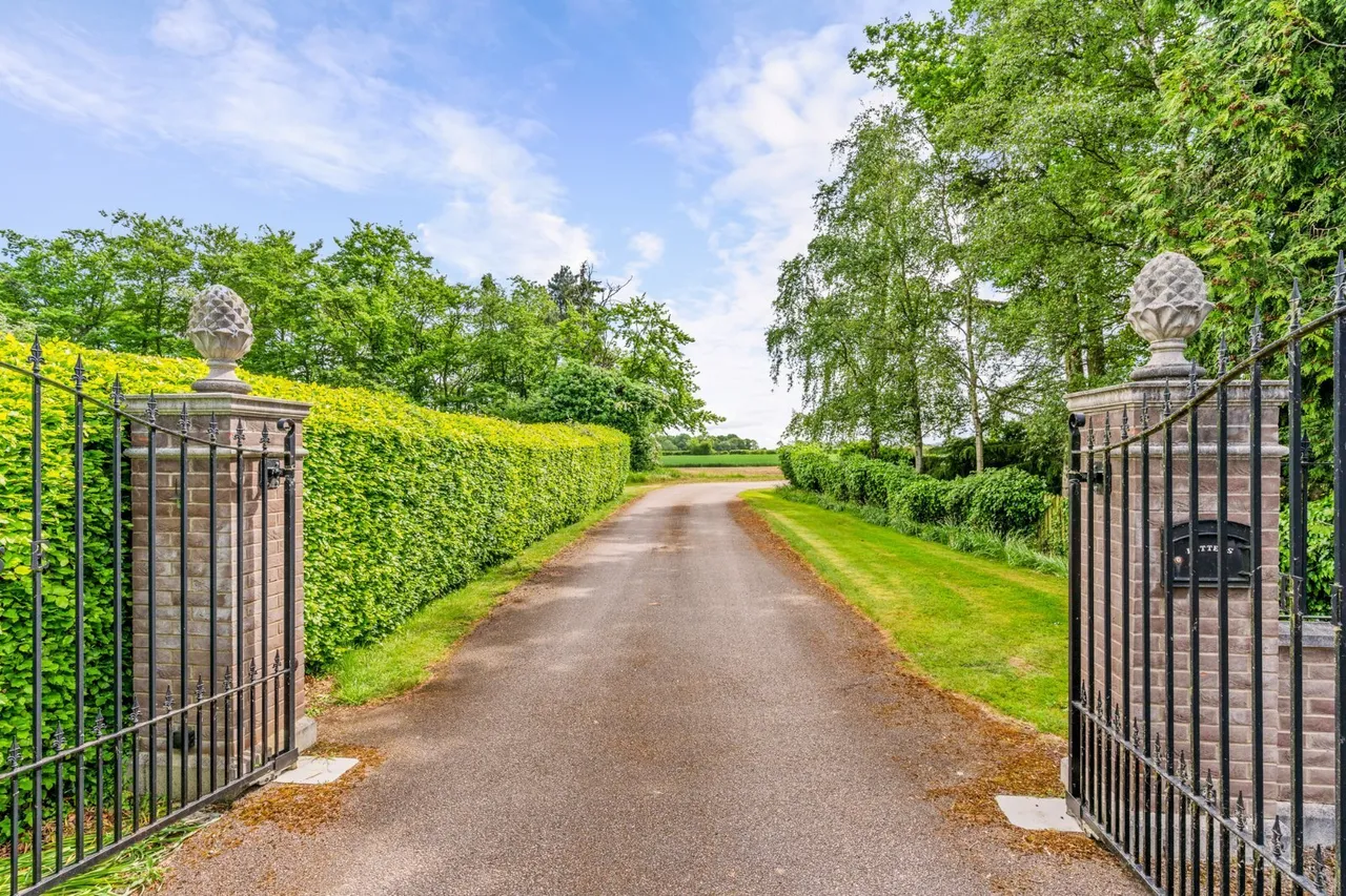 Halstead Road, Aldham, CO6, photo 53