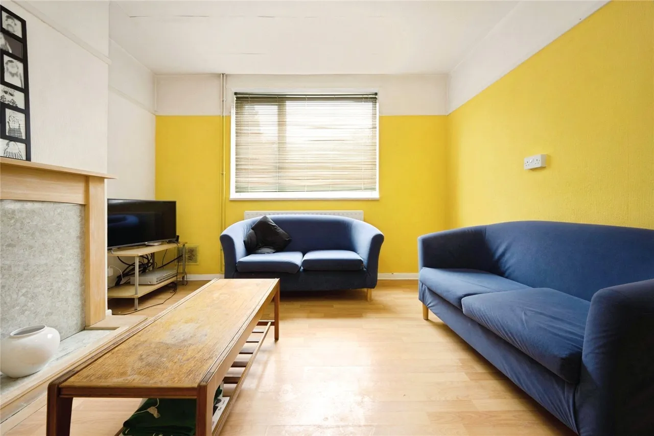 The Crossway, Luton, Bedfordshire, LU1, photo 5