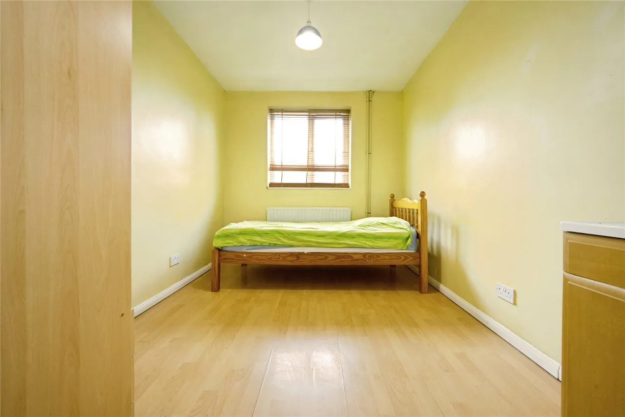 The Crossway, Luton, Bedfordshire, LU1, photo 13