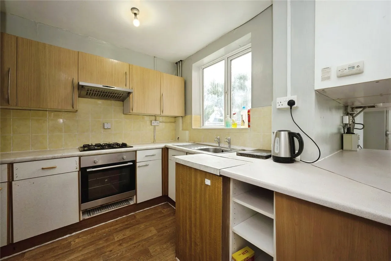 The Crossway, Luton, Bedfordshire, LU1, photo 10