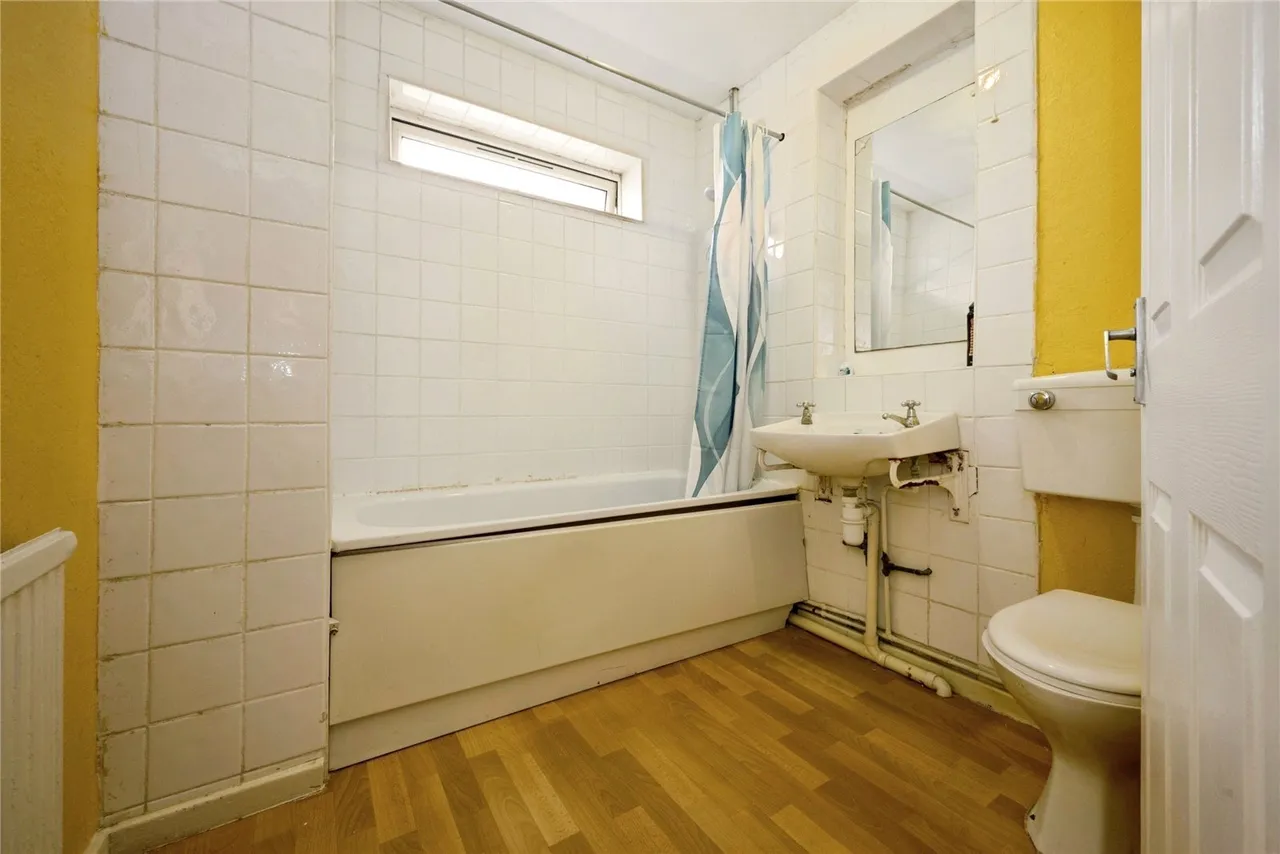 The Crossway, Luton, Bedfordshire, LU1, photo 21
