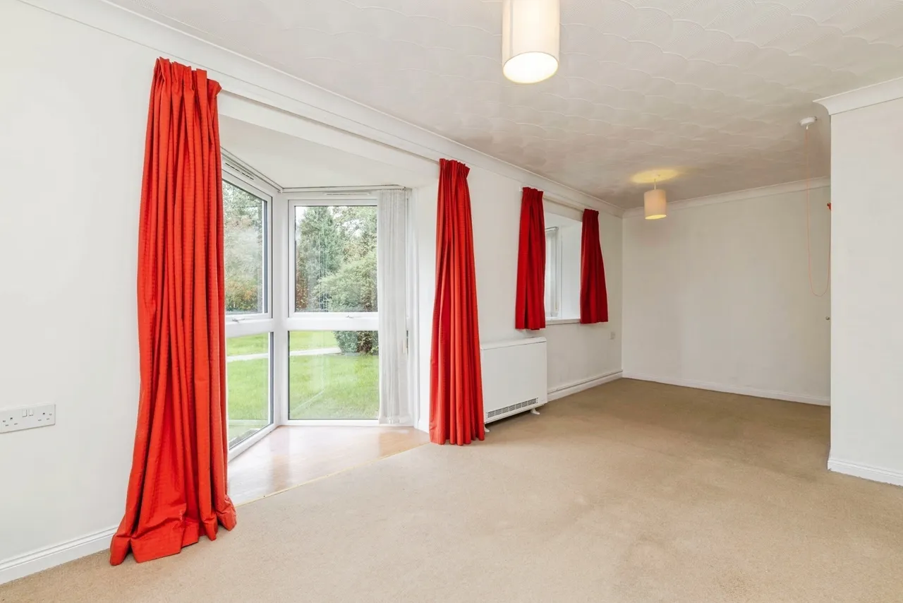 Wycliffe Court, Yarm, TS15, photo 3