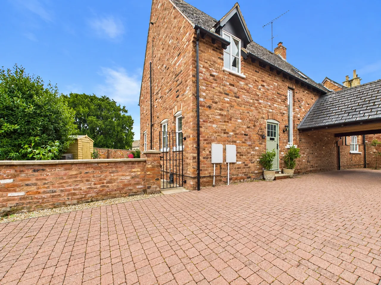 Swindon Manor Manor Road, Swindon Village, GL51, photo 27