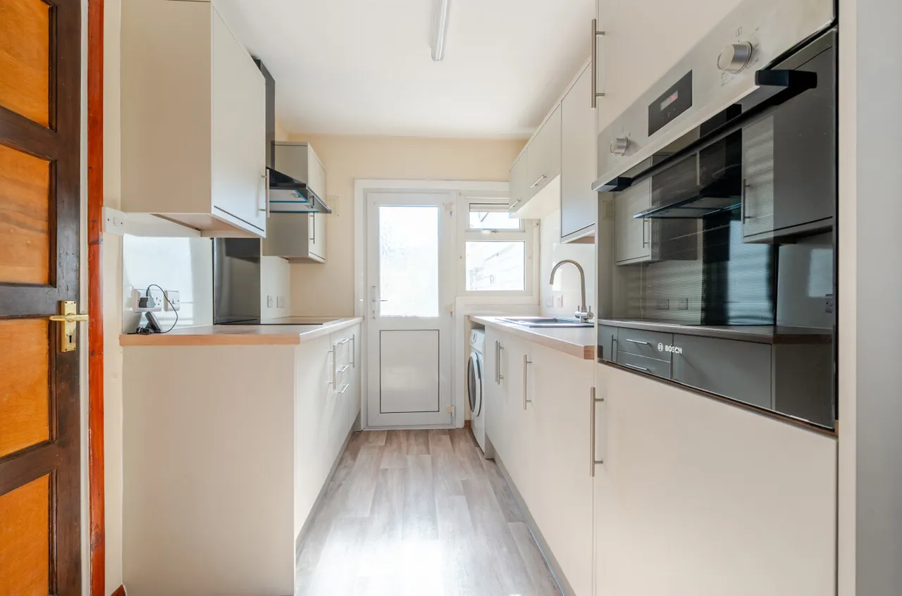 Ludlow Road, Portsmouth, PO6, photo 3