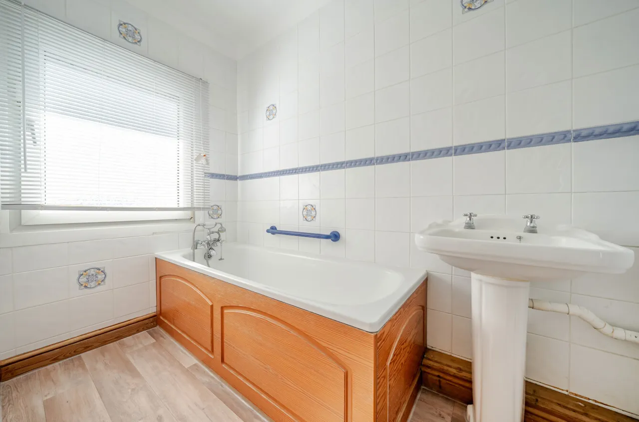 Ludlow Road, Portsmouth, PO6, photo 10