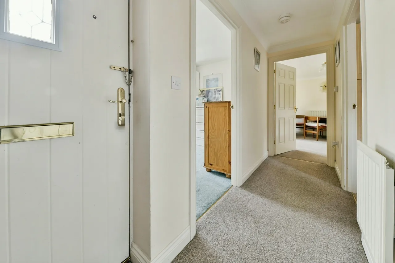 Epsom Close, Stevenage, Hertfordshire, SG1, photo 7