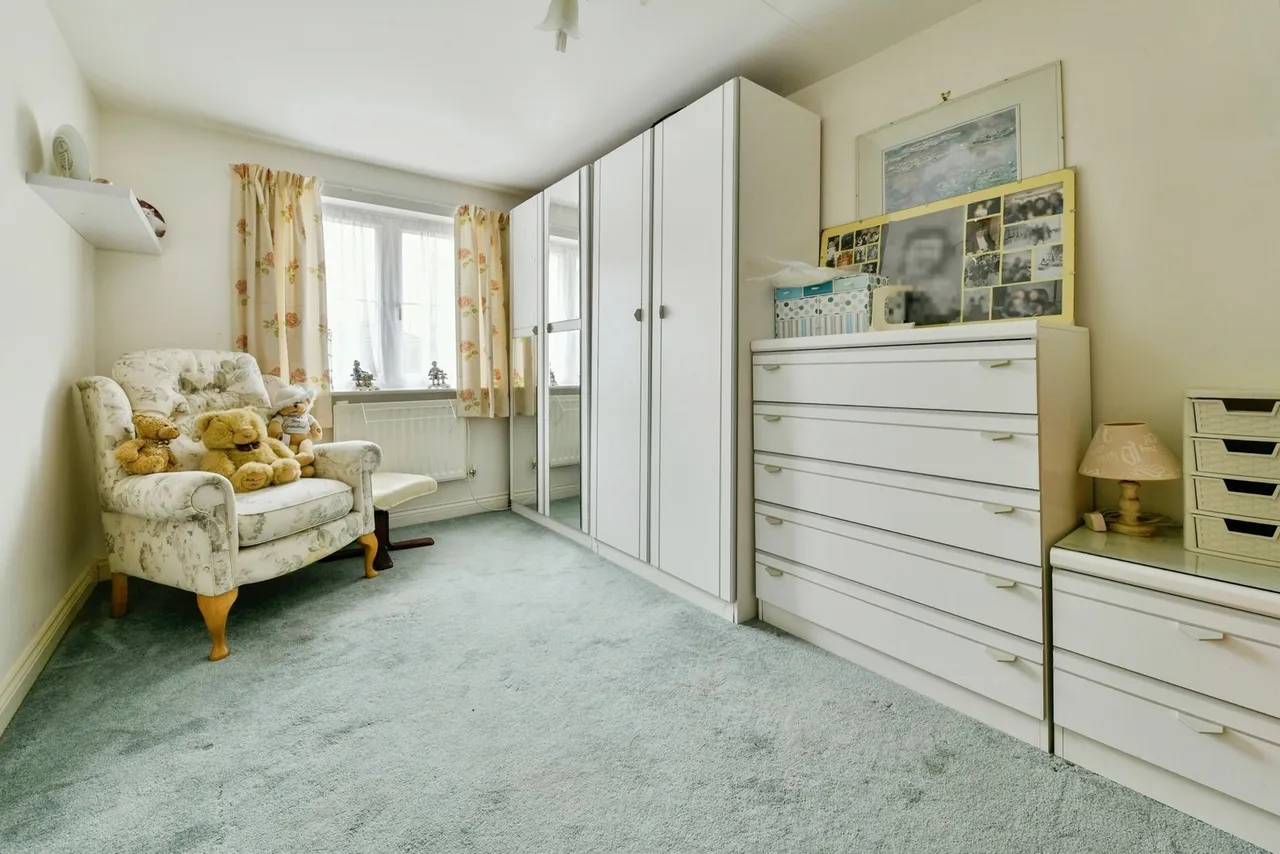 Epsom Close, Stevenage, Hertfordshire, SG1, photo 12