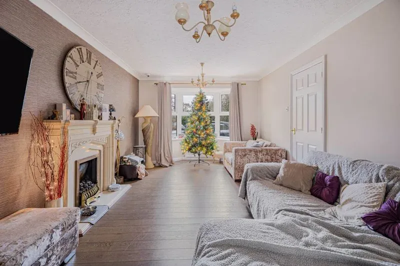 Blakeney Court, Tattenhoe, Milton Keynes, Buckinghamshire, MK4 3AD, photo 4