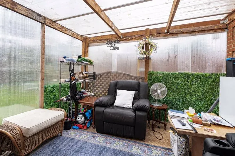 Blakeney Court, Tattenhoe, Milton Keynes, Buckinghamshire, MK4 3AD, photo 25