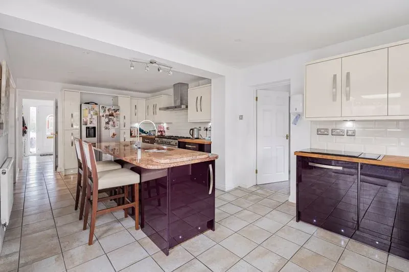 Blakeney Court, Tattenhoe, Milton Keynes, Buckinghamshire, MK4 3AD, photo 16