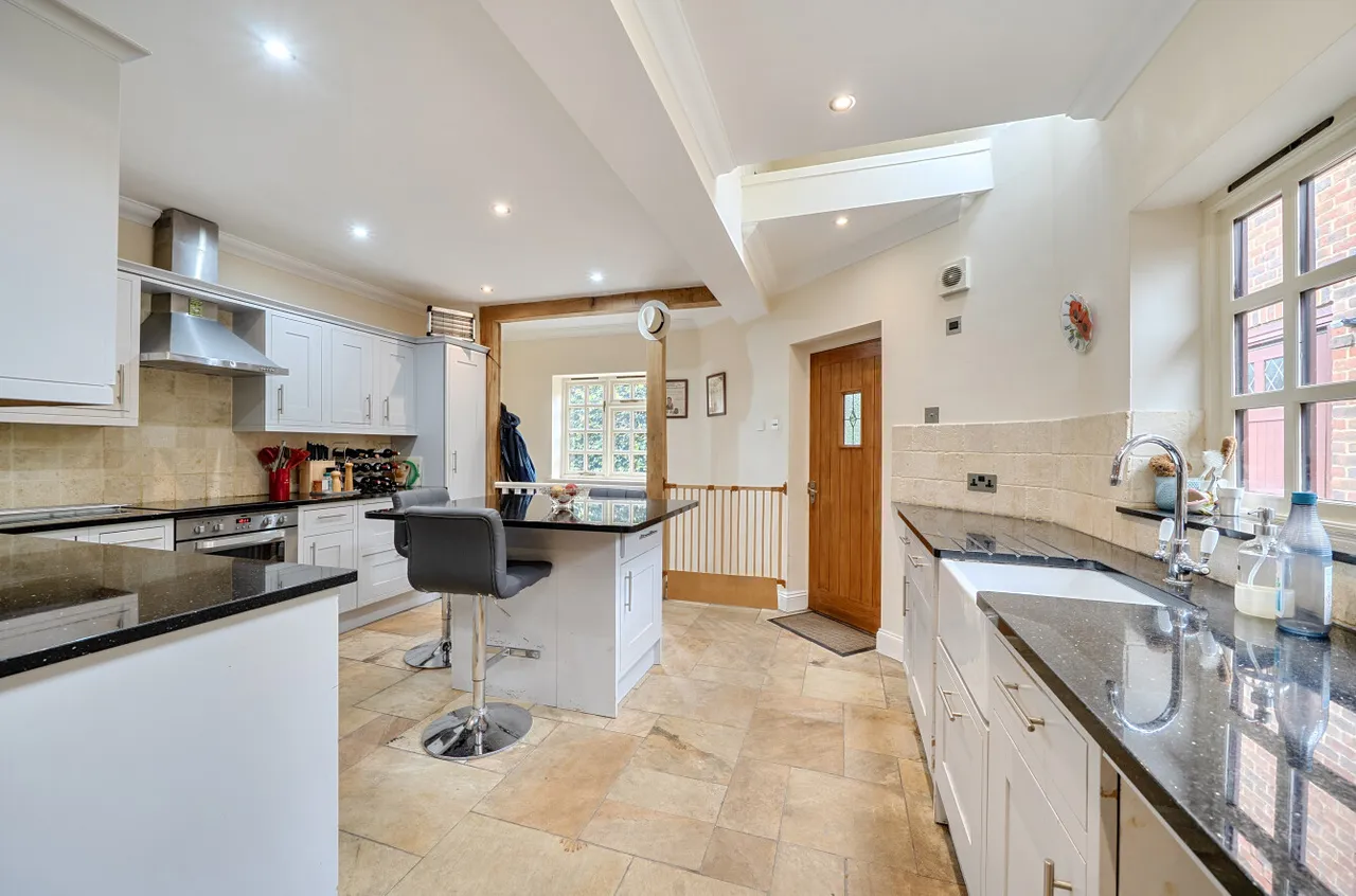 Graemar Lane, Sherfield English, SO51, photo 16