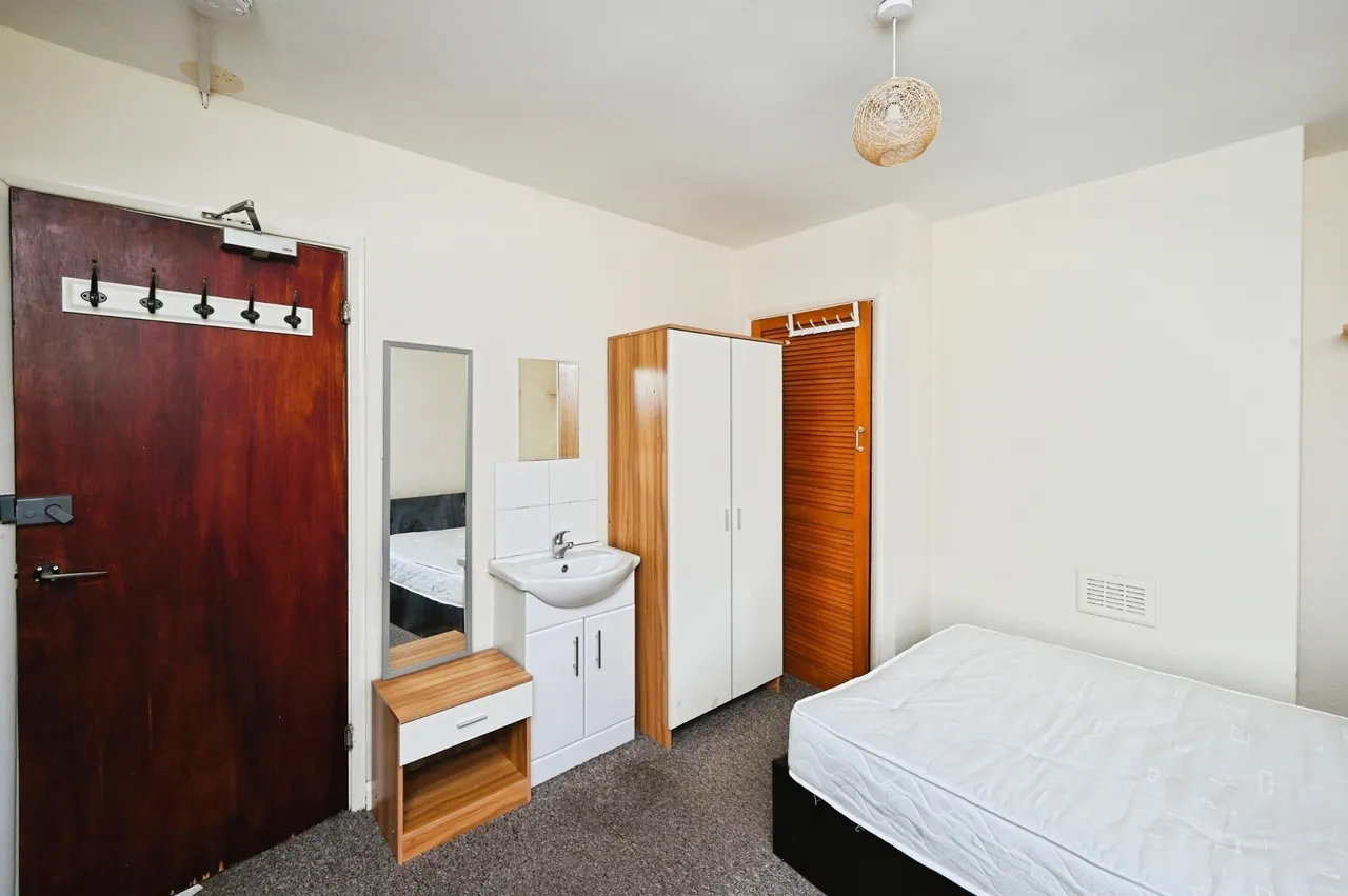 Park Road, Nottingham, NG7, photo 15