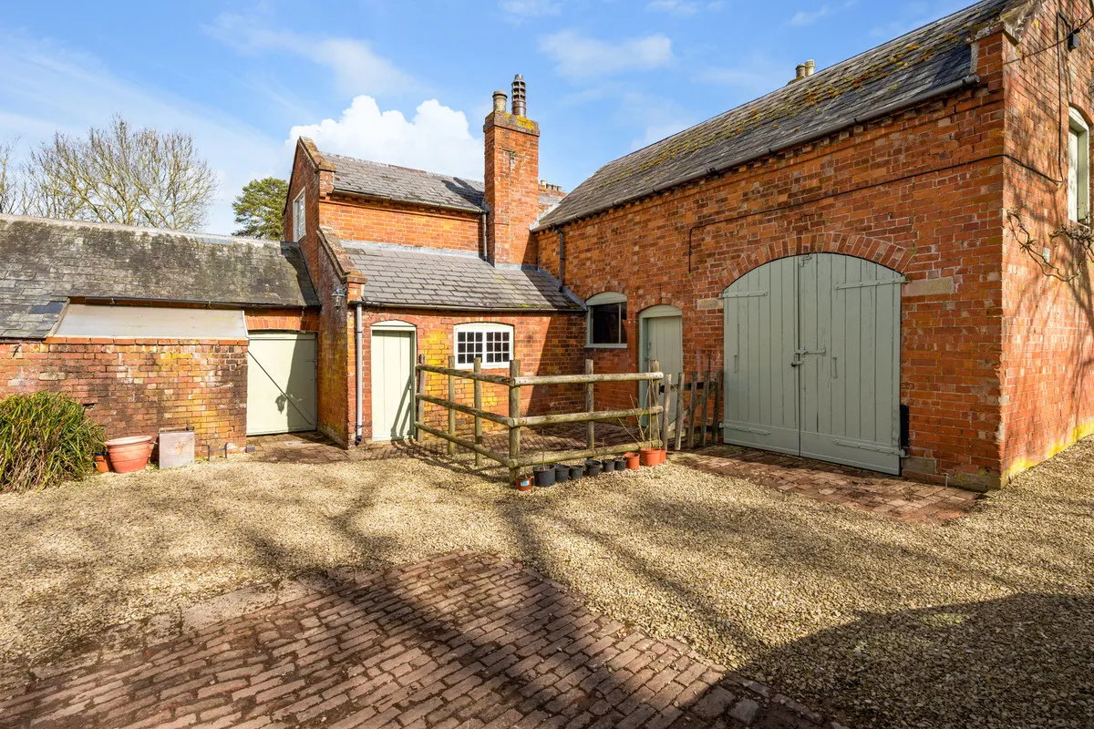 Apperley Gloucester, GL19, photo 25