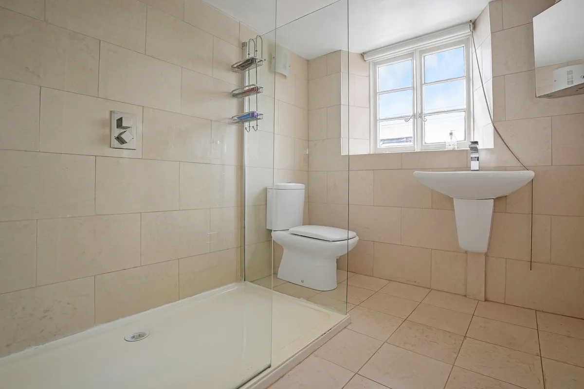 Apperley Gloucester, GL19, photo 17