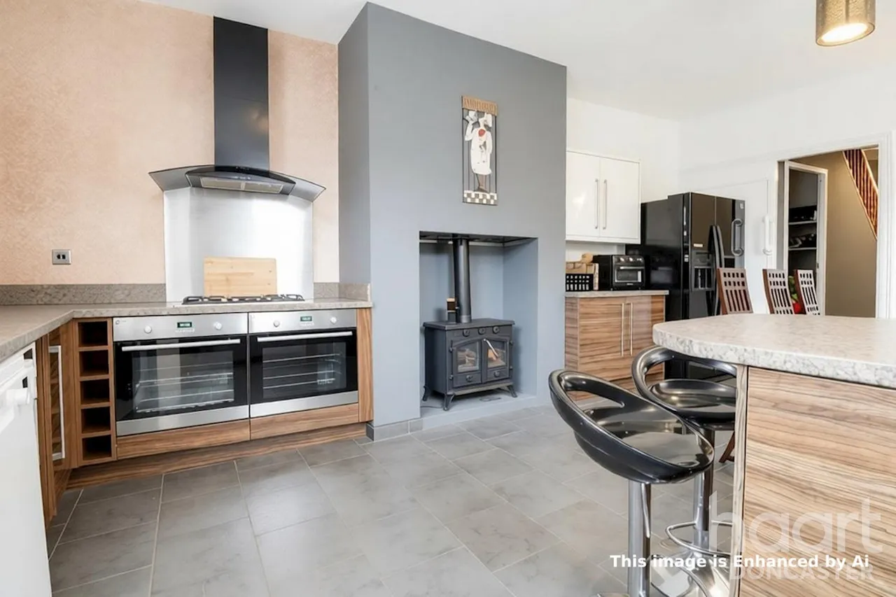 Albany Road, Balby, DN4, photo 2