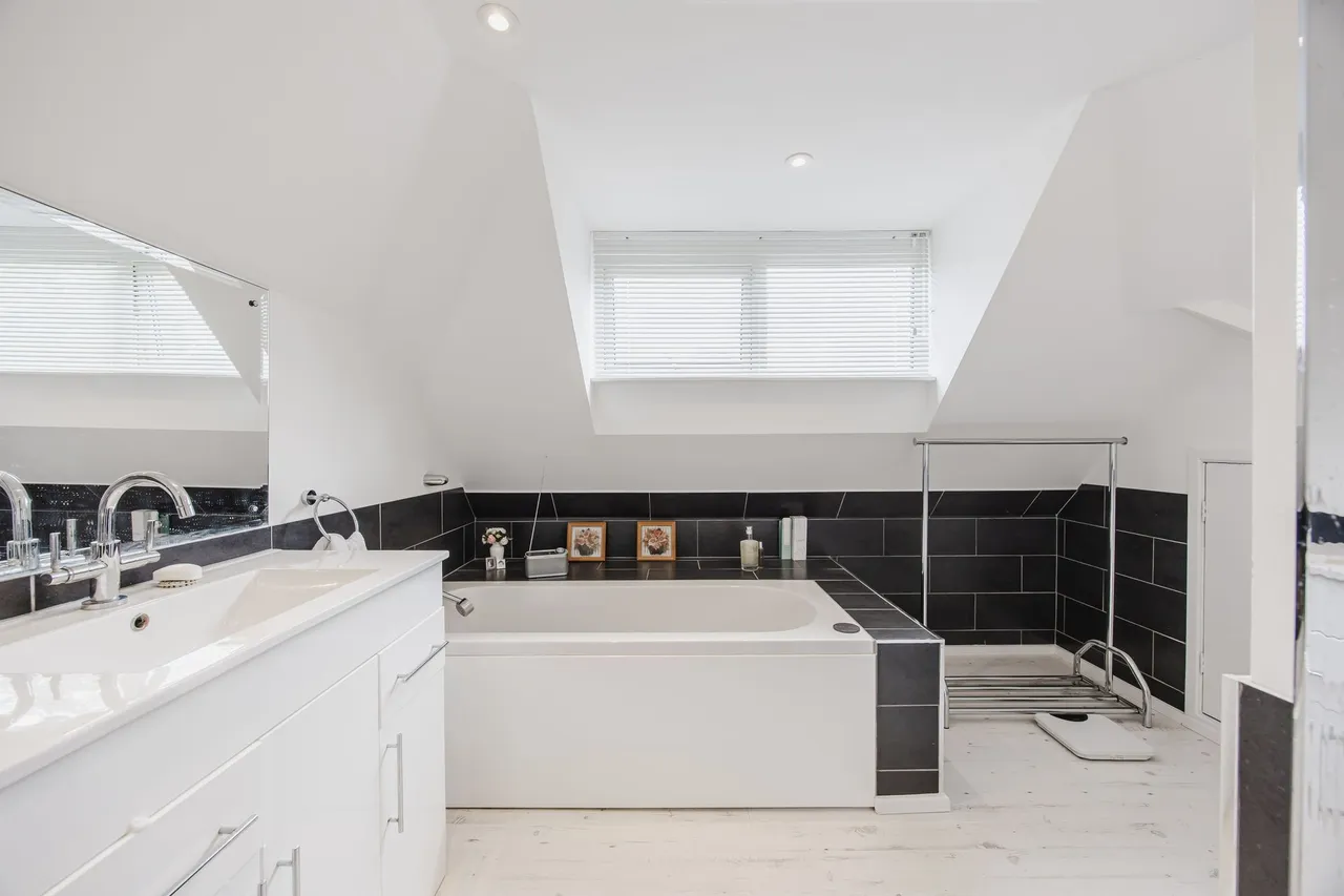Meticulously Renovated Detached Home, photo 20