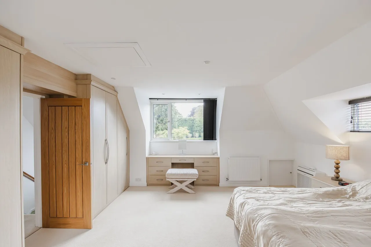 Meticulously Renovated Detached Home, photo 14