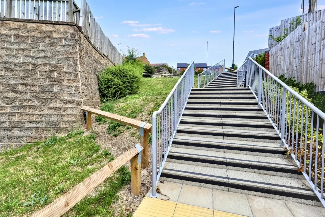 Edinburgh Road, Nuneaton, CV10, photo 18