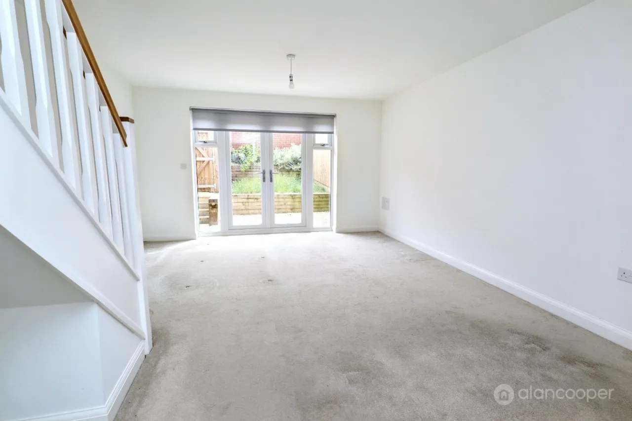 Edinburgh Road, Nuneaton, CV10, photo 2