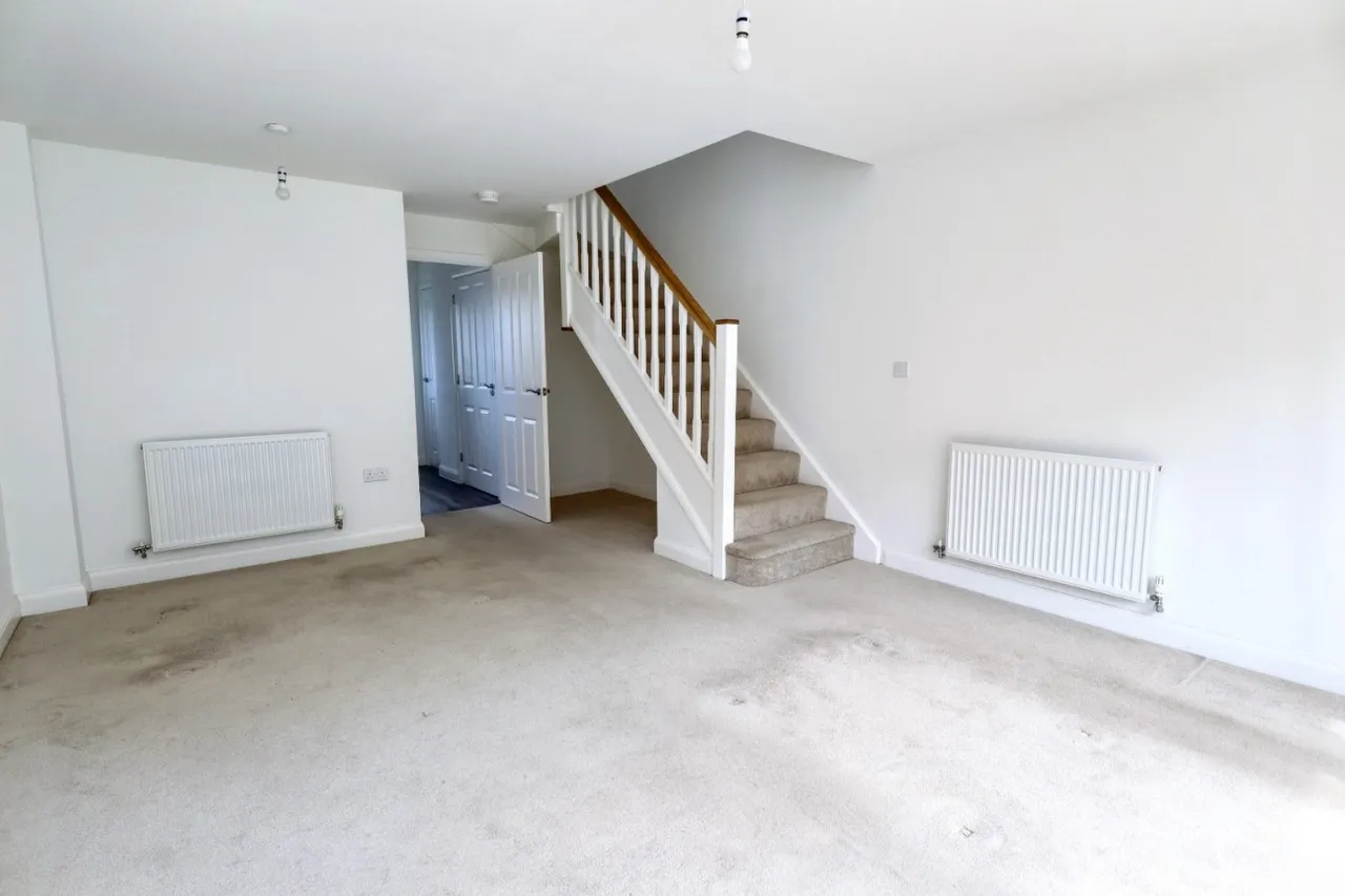 Edinburgh Road, Nuneaton, CV10, photo 5