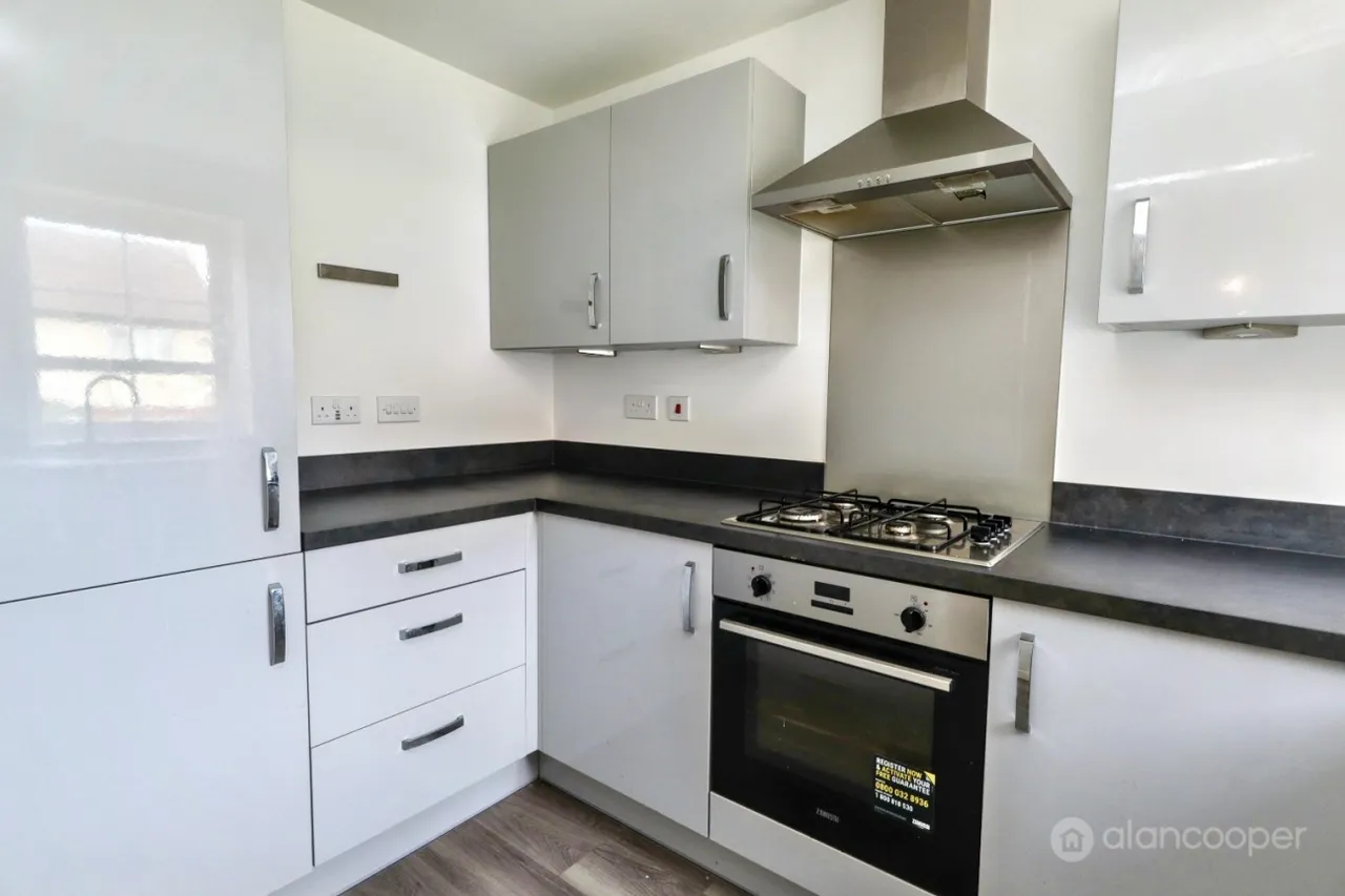Edinburgh Road, Nuneaton, CV10, photo 7