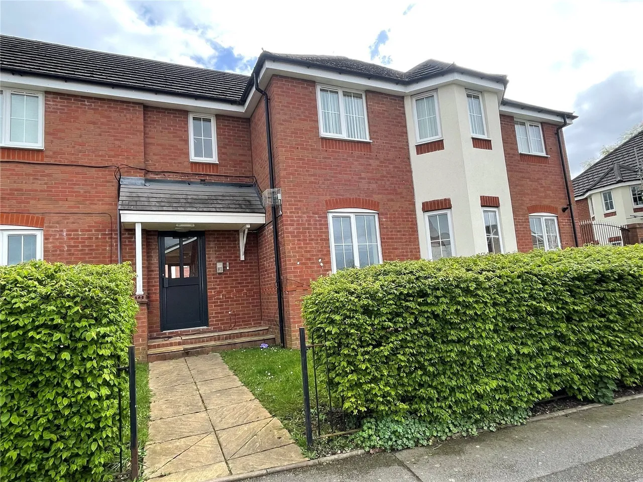 2 bed flat for sale — Parish Court, Walsall, WS3