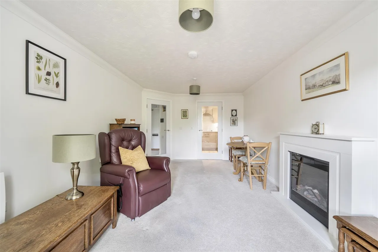 Water Lane, Towcester, NN12, photo 5