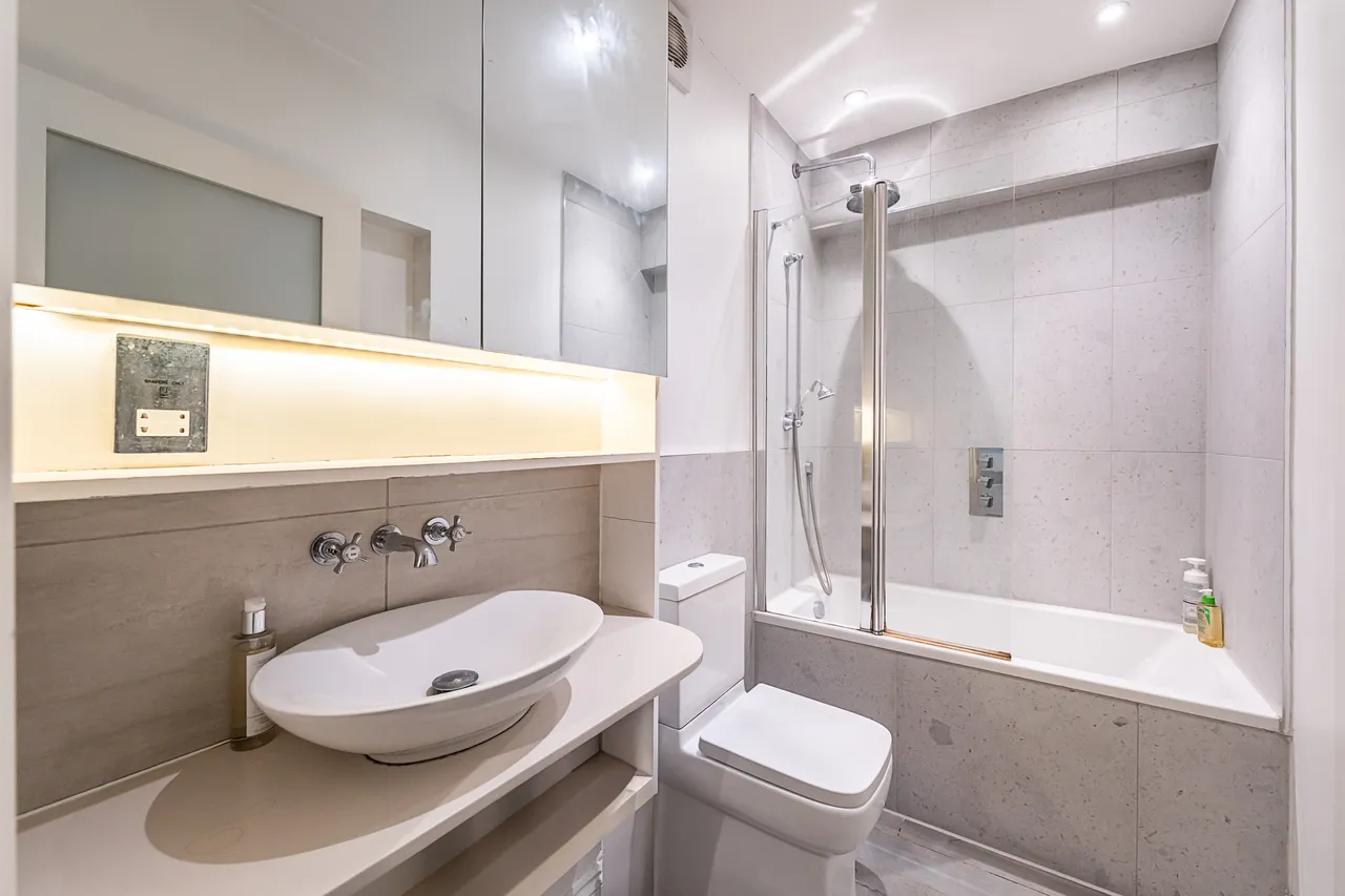 Spencer Road, London, SW18, photo 9