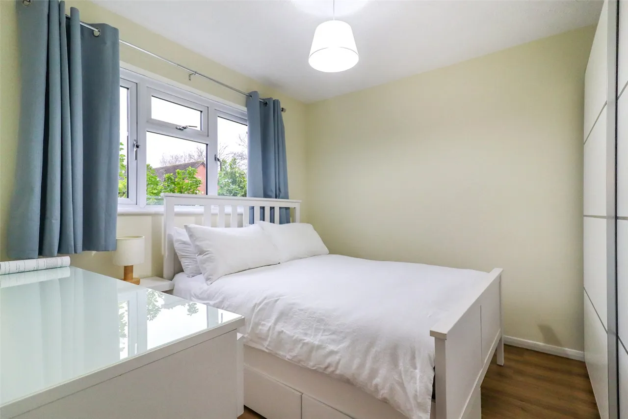 Mellersh Close, Church Crookham, Fleet, Hampshire, GU52 0XH, photo 8